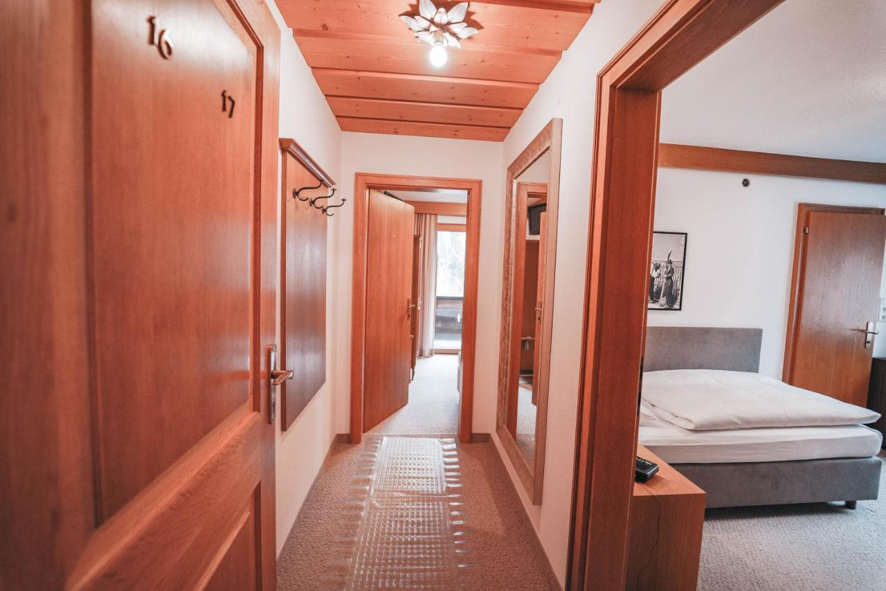 Hotel Garni Almjur سانكت أنتون ام ارلبرغ المظهر الخارجي الصورة