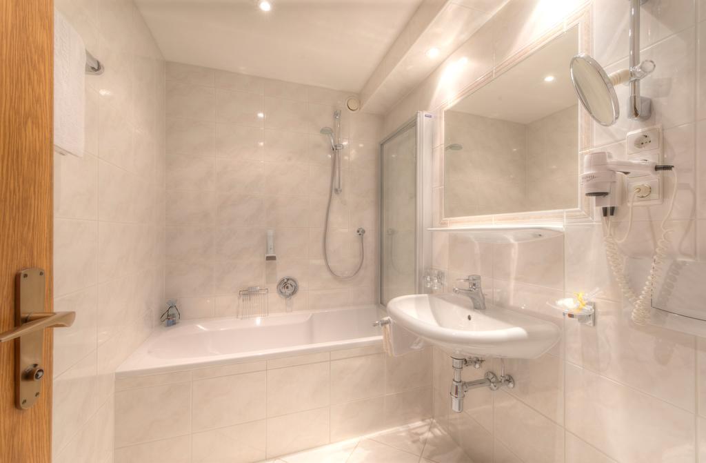 Hotel Garni Almjur سانكت أنتون ام ارلبرغ المظهر الخارجي الصورة